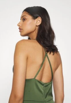 Wal G Aja Ruffle Mini - Jurk - Medow -Fashion Verkoop e086ec04128f47f1a91a83cad14a40d6