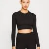 Wal G Roza Back Detail Crop - Longsleeve - Black -Fashion Verkoop e41fc40365d74bc09705f7d5dba2a49b