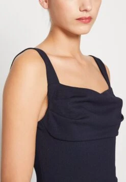 Wal G Serena Pleated - Jumpsuit - Navy Blue 12 Wal G Serena Pleated - Jumpsuit - Navy Blue -Fashion Verkoop e4620a30a357488c9e670fda8501a216