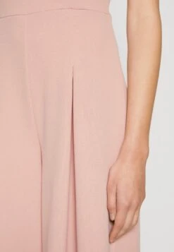 Wal G Nancy Off Shoulder - Jumpsuit - Blush Pink -Fashion Verkoop e590ff1fd846478595fd9b7981dbdbc1