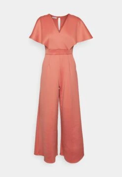 Wedding Petite Betty Wrap Jumpsuit - Jumpsuit - Rosa -Fashion Verkoop e826fc0881164edf85161fe8091c1404