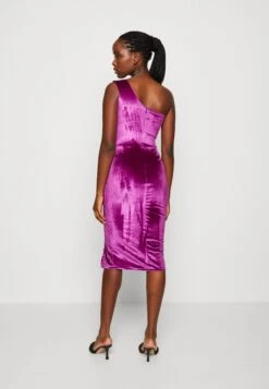 Wal G Gigi Midi - Cocktailjurk - Purple -Fashion Verkoop e894e885602044049ab0e9e6202a9d52