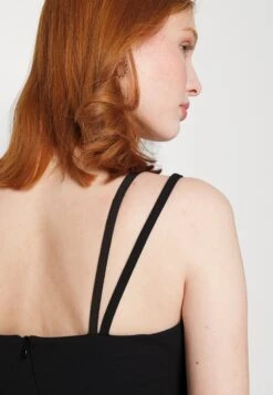 Wal G Lexi Lee One Shoulder Midi - Cocktailjurk - Black -Fashion Verkoop e8ebb6dc9e6b49a480977e0df1357529