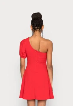 Wal G Zalora One Sleeve Skater Dress - Jerseyjurk - Red -Fashion Verkoop eb09cb681b1848198450bc14808ad7de