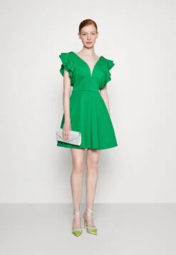 Wal G Haily Ruffle Skater - Cocktailjurk - Leaf Green -Fashion Verkoop f438077e0f7f45718dda5ff7901c7910