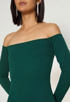Wal G Michelle Off Shoulder Midi - Jerseyjurk - Emerald Green -Fashion Verkoop f4b28ccf16cd46fea9b3343b3d22ed46