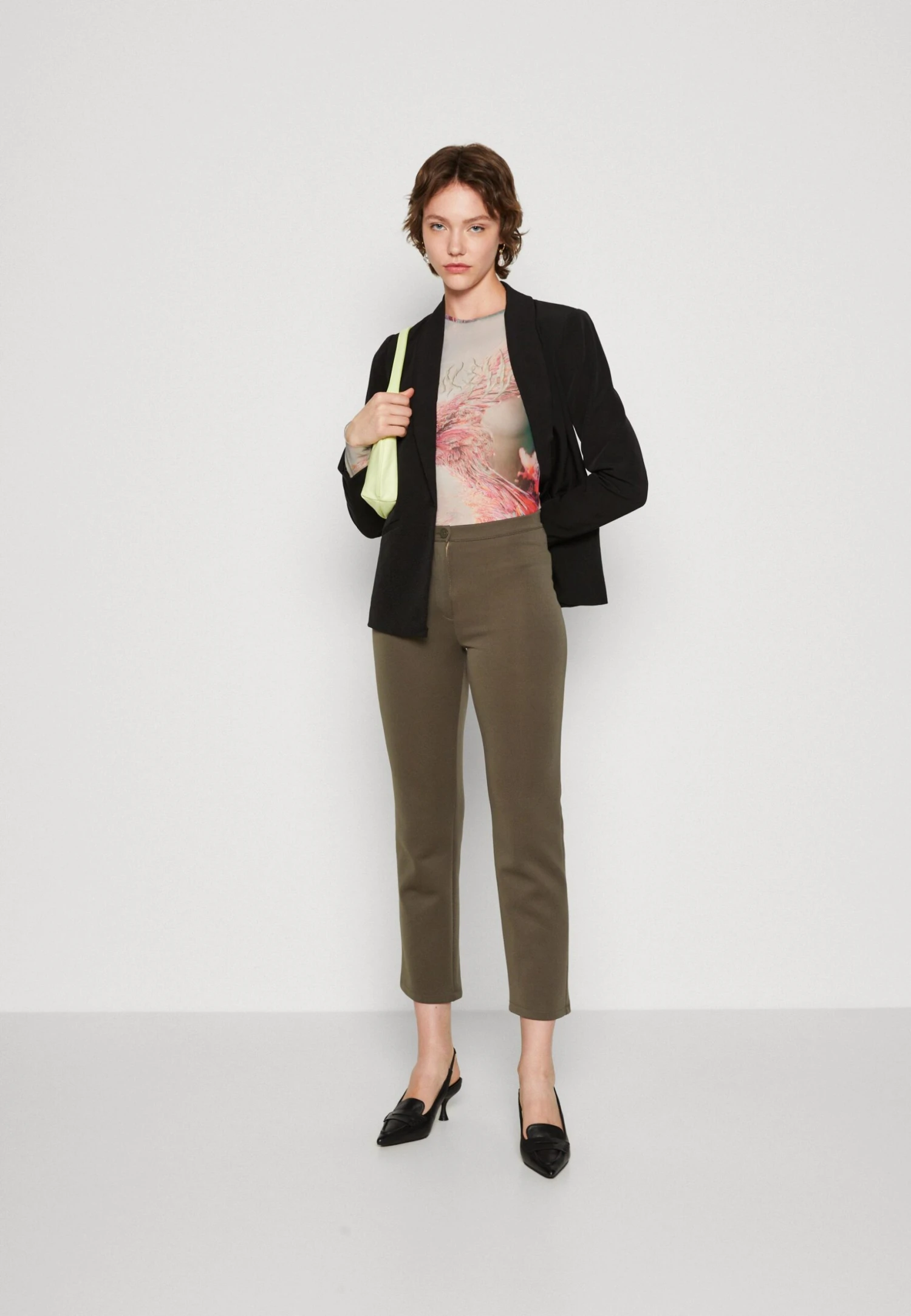 Wal G Brody Trouser - Broek - Khaki 4 Wal G Brody Trouser - Broek - Khaki - Afbeelding 2