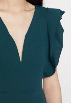 Wal G Lucia V Neck Frill Sleeve Skater Dress - Cocktailjurk - Forest Green -Fashion Verkoop f857eeffcdc84859b6e3abdbb7f69395